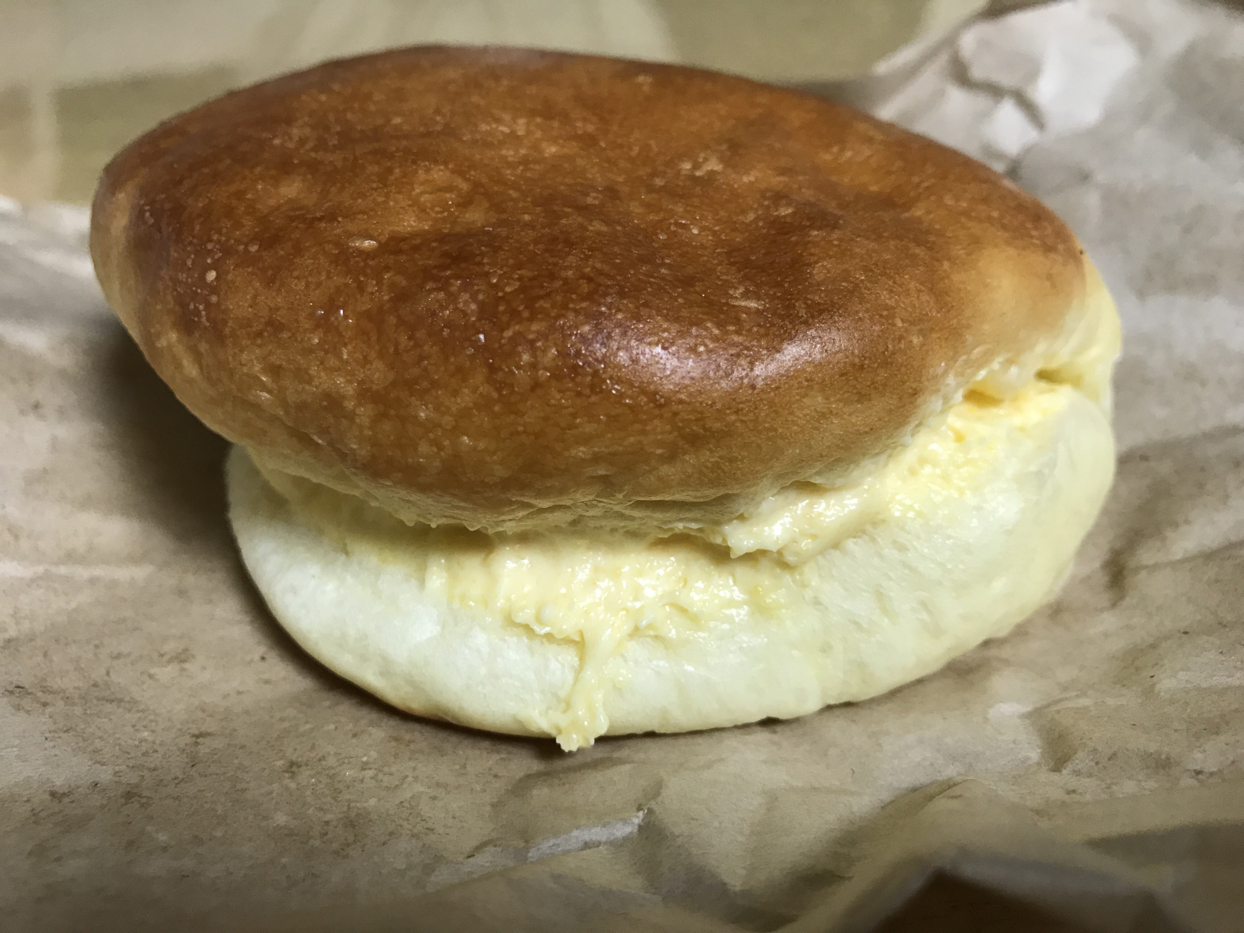 かっぱの健卵のカスタードクリームパン-北海道の美味しいお店|社長のブログ | 大熊養鶏場
